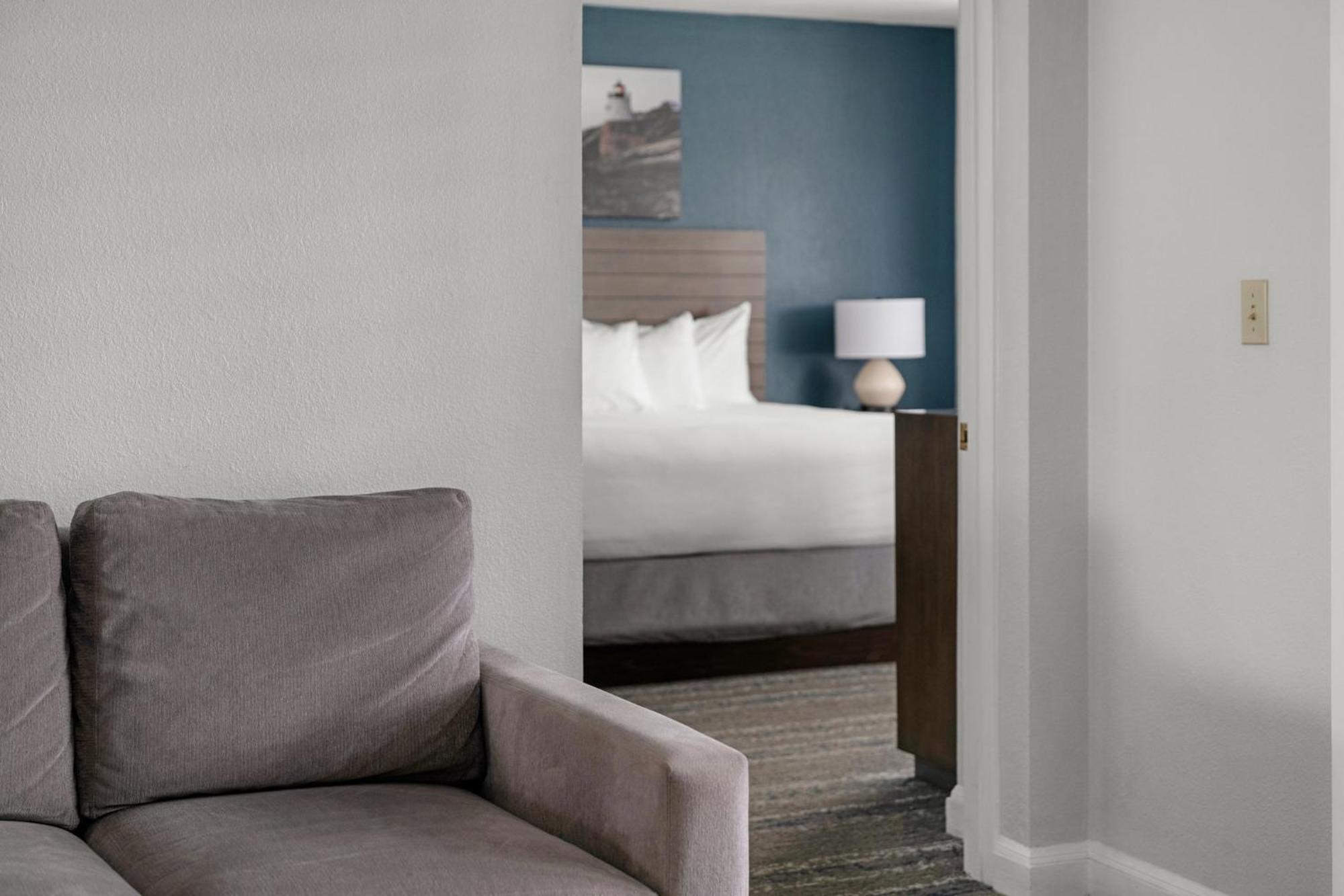 Club Wyndham Newport Onshore Eksteriør billede